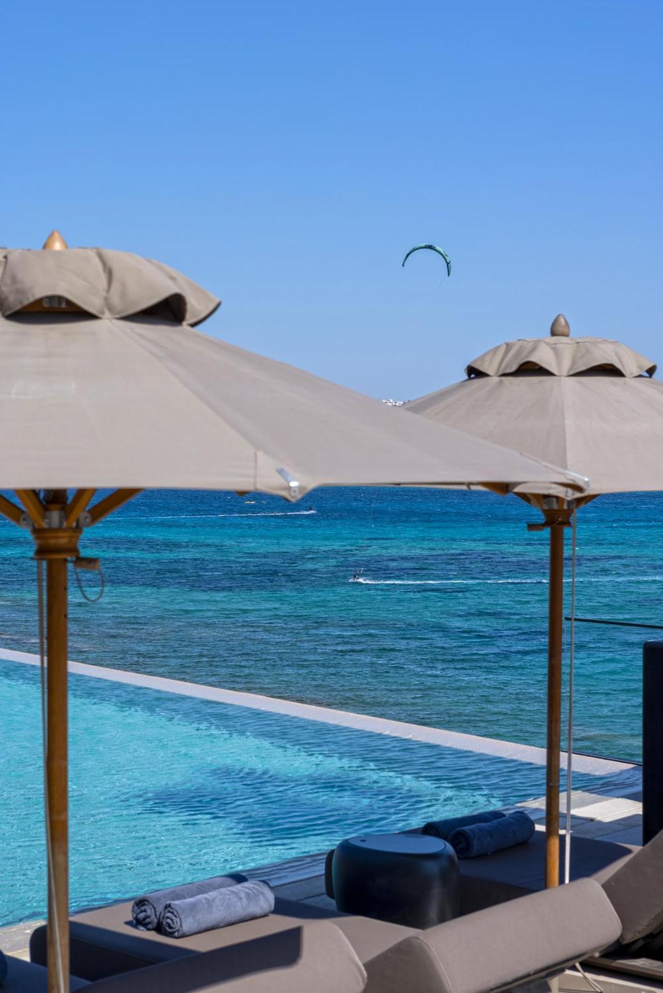 Aeonic Suites And Spa Mykonos Town エクステリア 写真