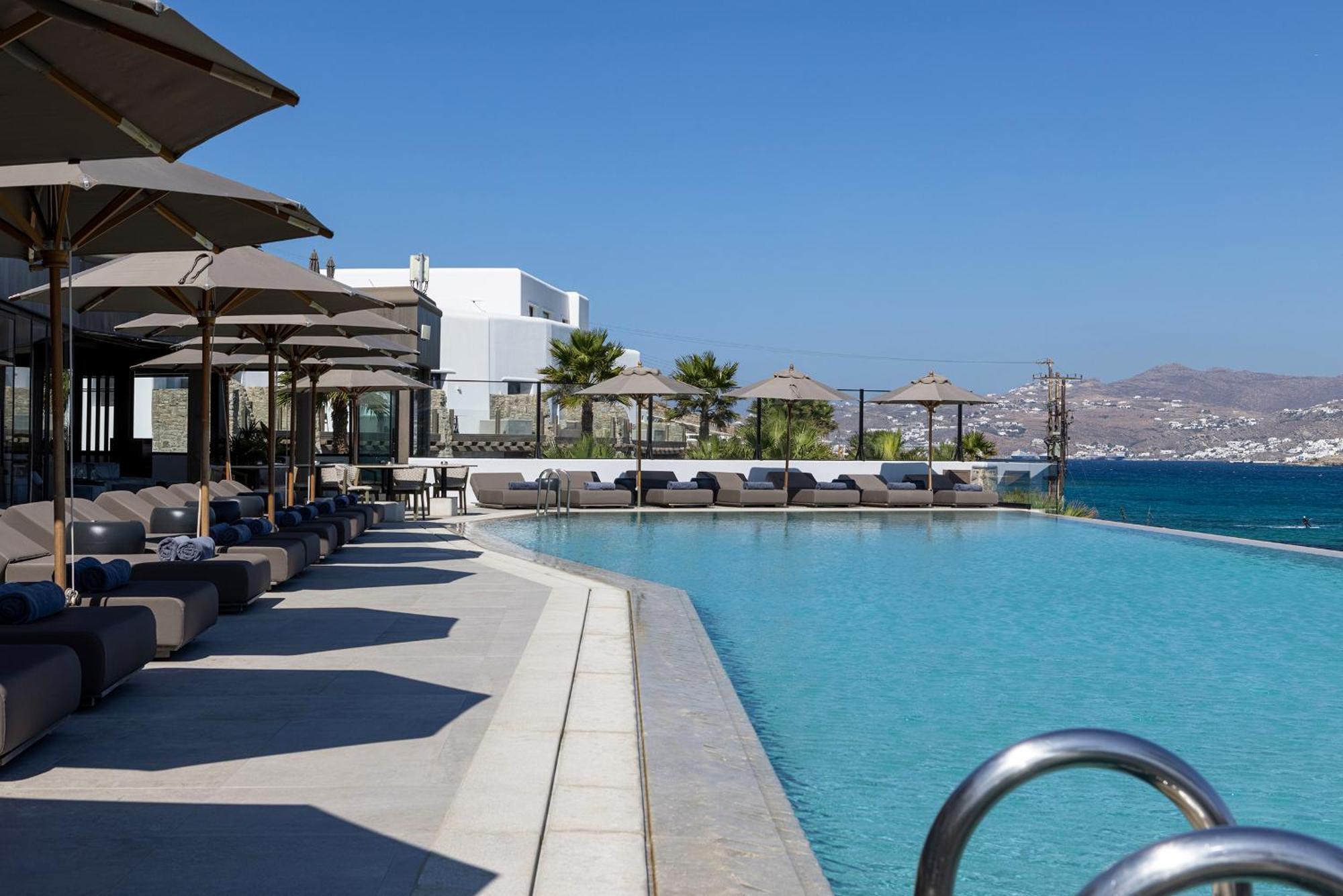 Aeonic Suites And Spa Mykonos Town エクステリア 写真